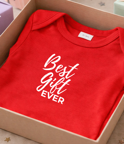 Best Gift Ever Baby One-piece – Cute Christmas Baby Outfit – Holiday Infant Bodysuit - Baby Shower & Christmas Gift Idea