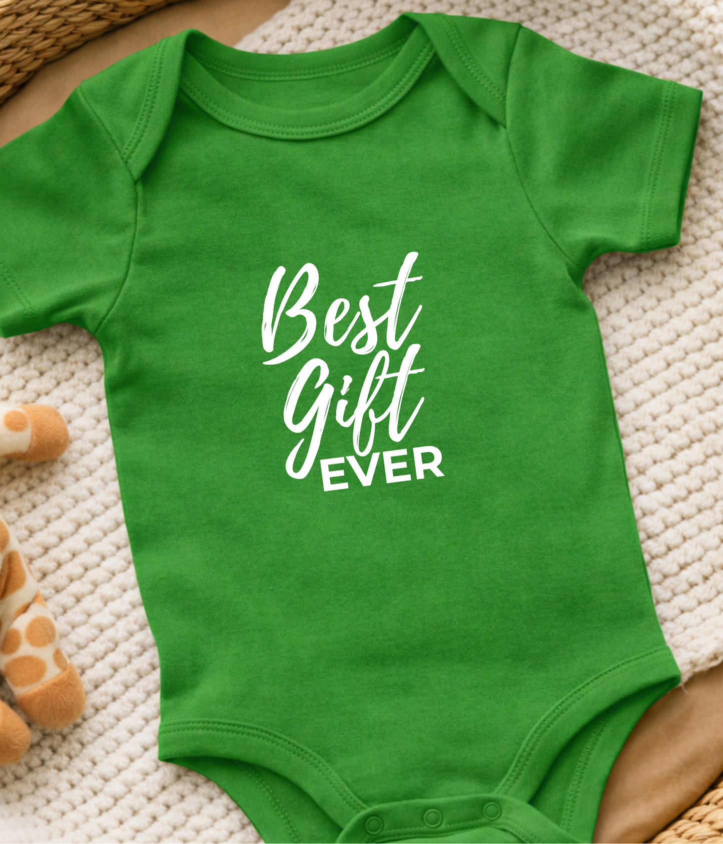 Best Gift Ever Baby One-piece – Cute Christmas Baby Outfit – Holiday Infant Bodysuit - Baby Shower & Christmas Gift Idea