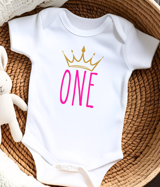 Baby Girl First Birthday Onesie – “One” Crown Outfit – Pink & Gold 1st Birthday Outfit – Baby Birthday Bodysuit